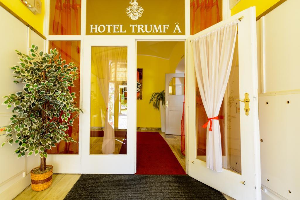 Hotel Trumf Mladá Boleslav Exteriör bild